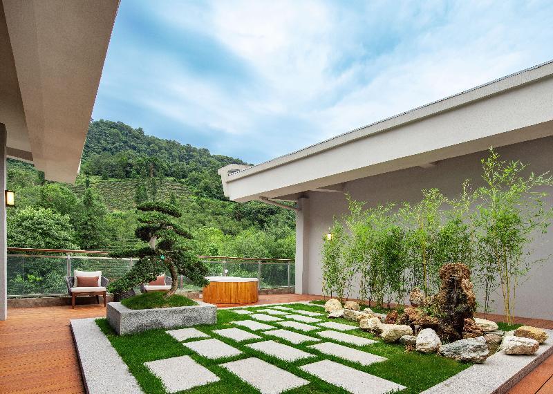 Holiday Inn Resort Mengding Mountain