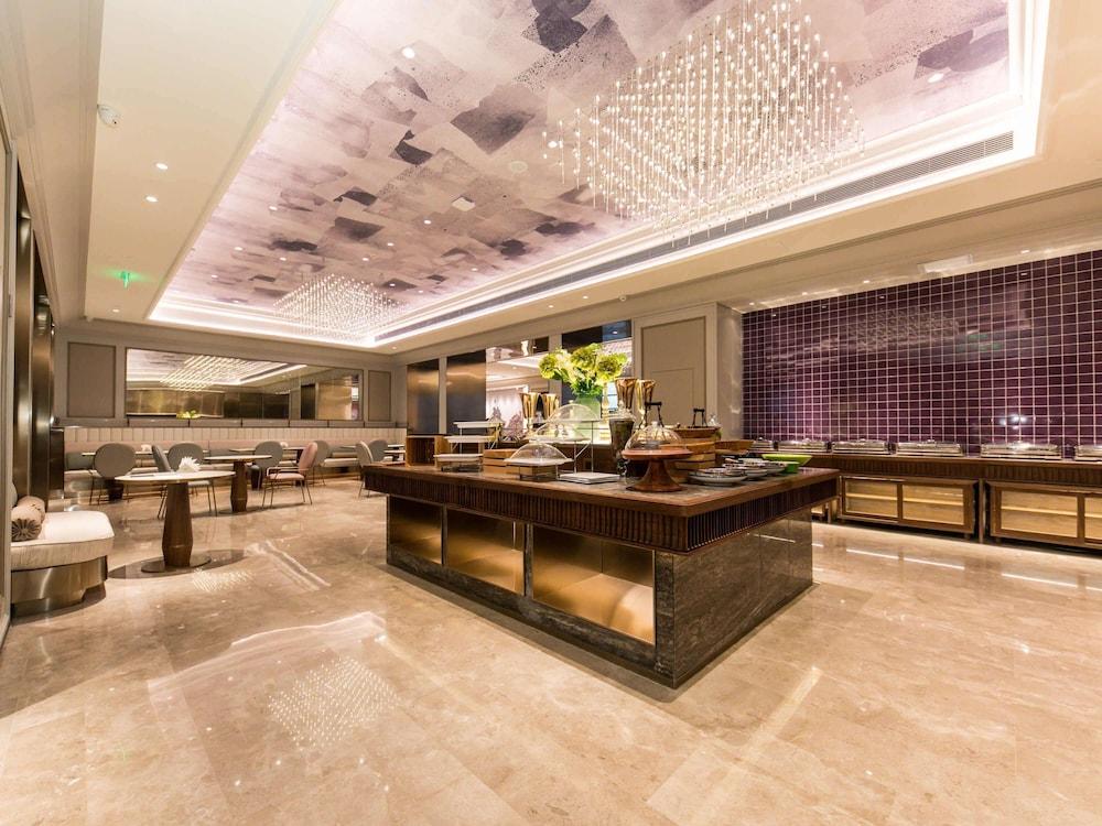 Mercure Hohhot Downtown
