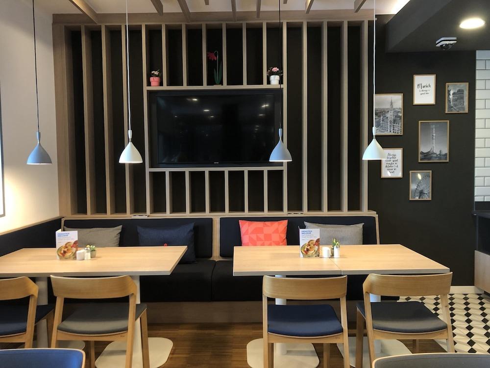Holiday Inn Express Munich – Olympiapark