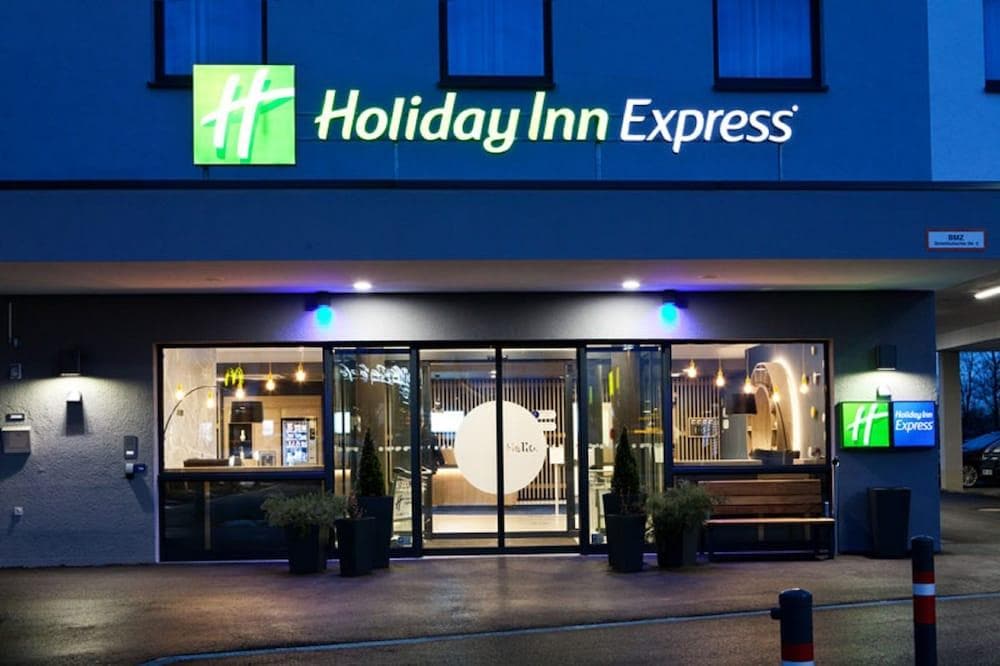 Holiday Inn Express Munich Olching