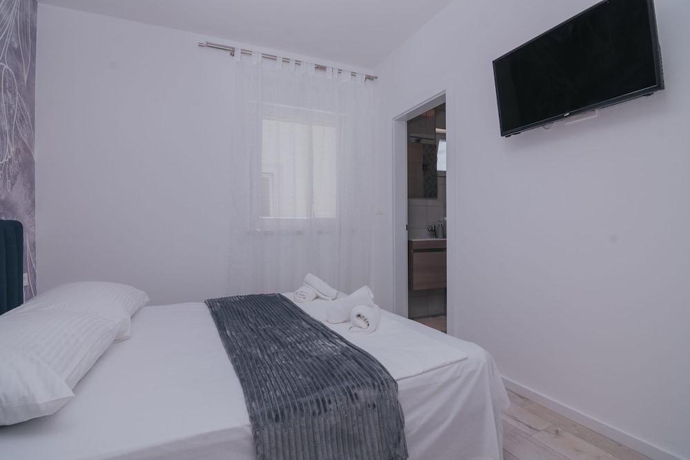 Pool Villas Aldura