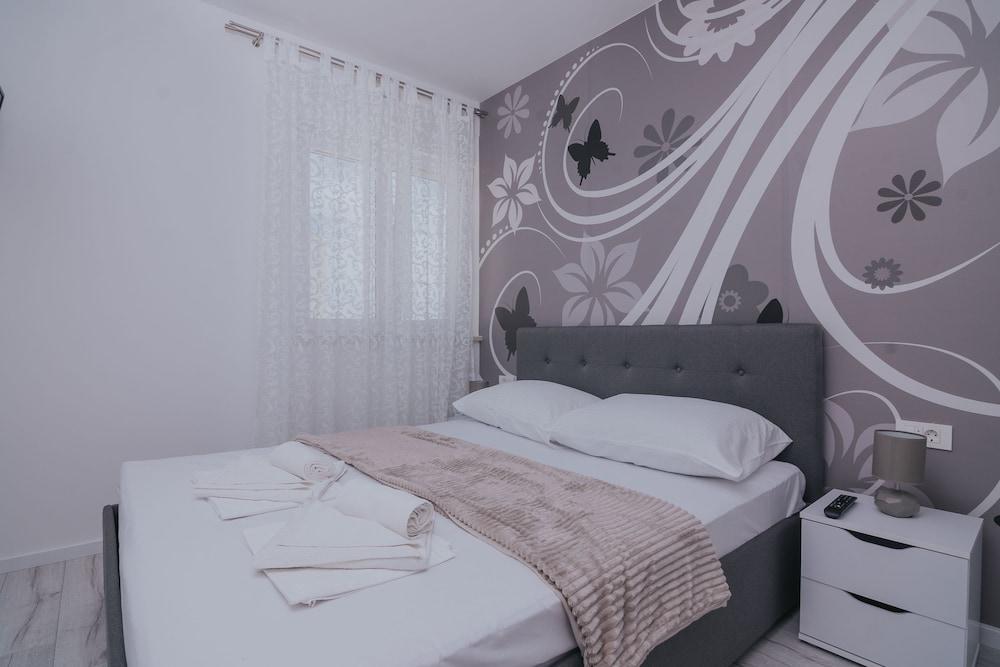 Pool Villas Aldura