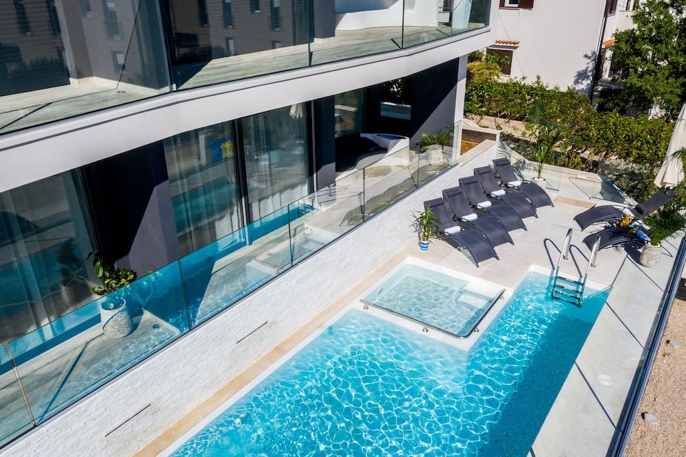 Villa Valis