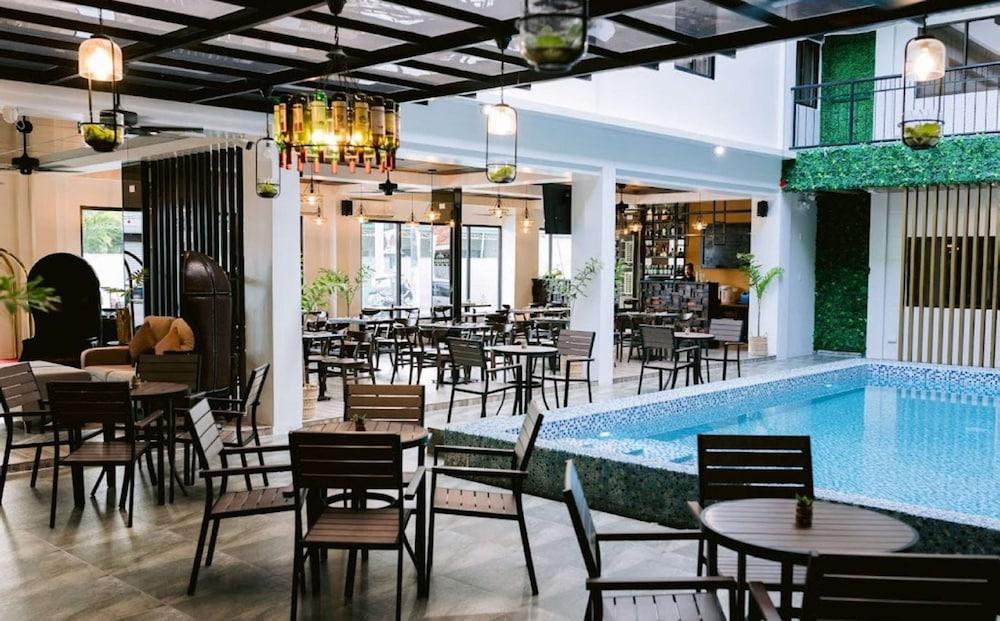 SureStay Plus Hotel by BW AC LUXE Angeles City