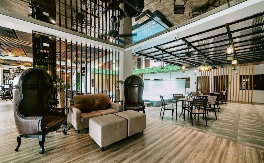 SureStay Plus Hotel by BW AC LUXE Angeles City