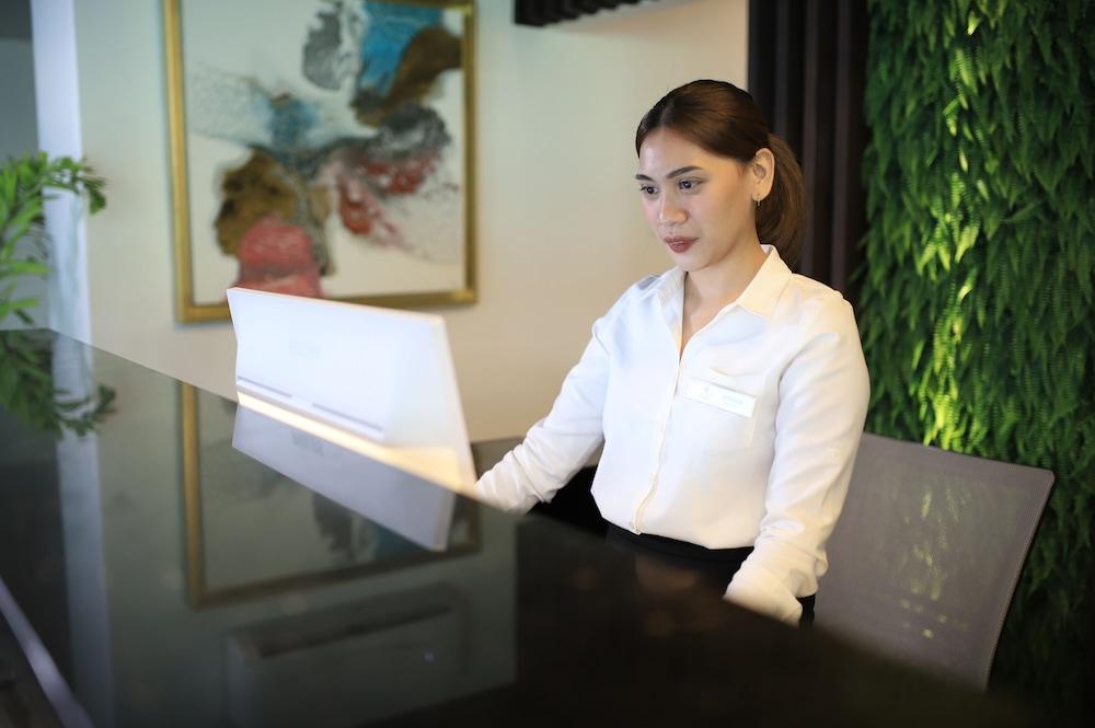 SureStay Plus Hotel by BW AC LUXE Angeles City