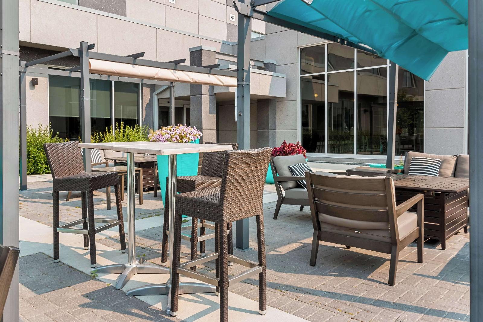 Best Western Premier Winnipeg East Inn & Suites