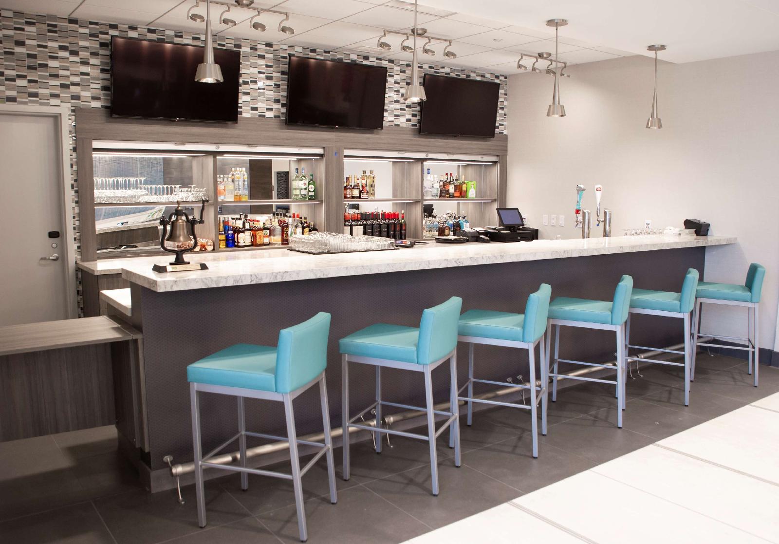 Best Western Premier Winnipeg East Inn & Suites