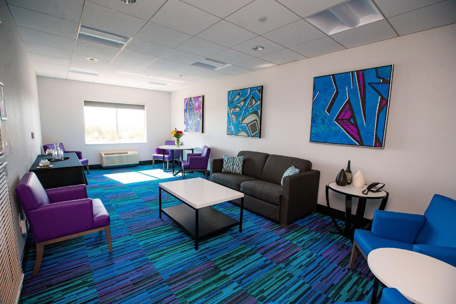 Best Western Premier Winnipeg East Inn & Suites