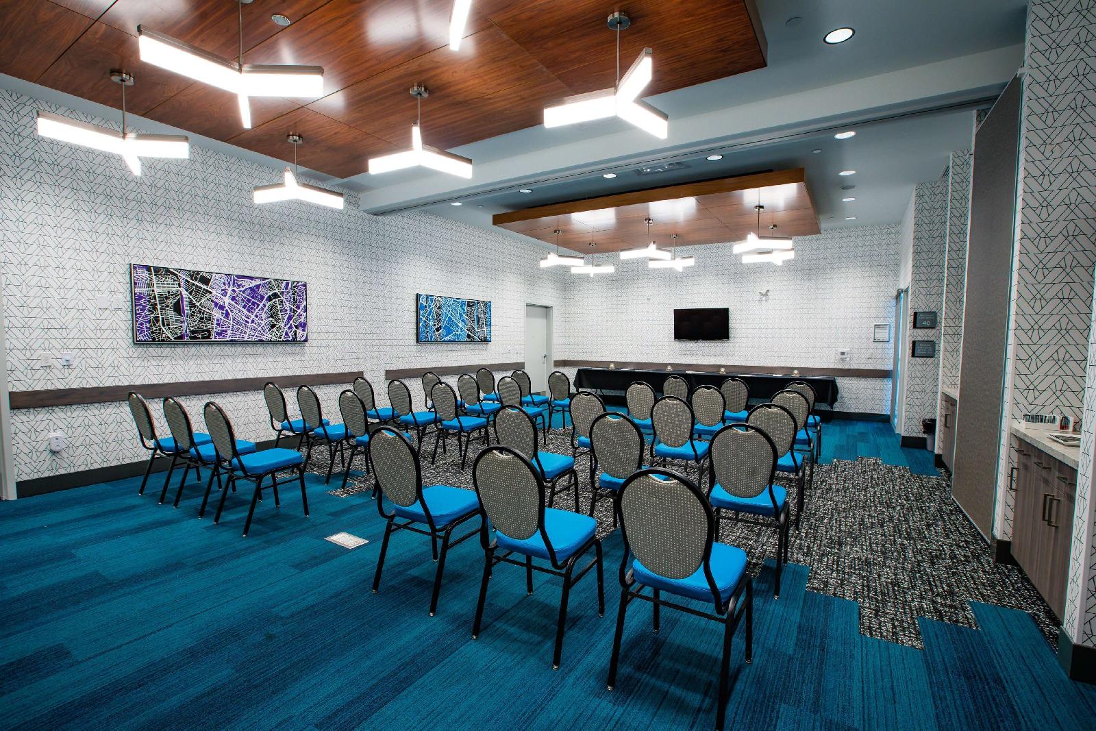 Best Western Premier Winnipeg East Inn & Suites