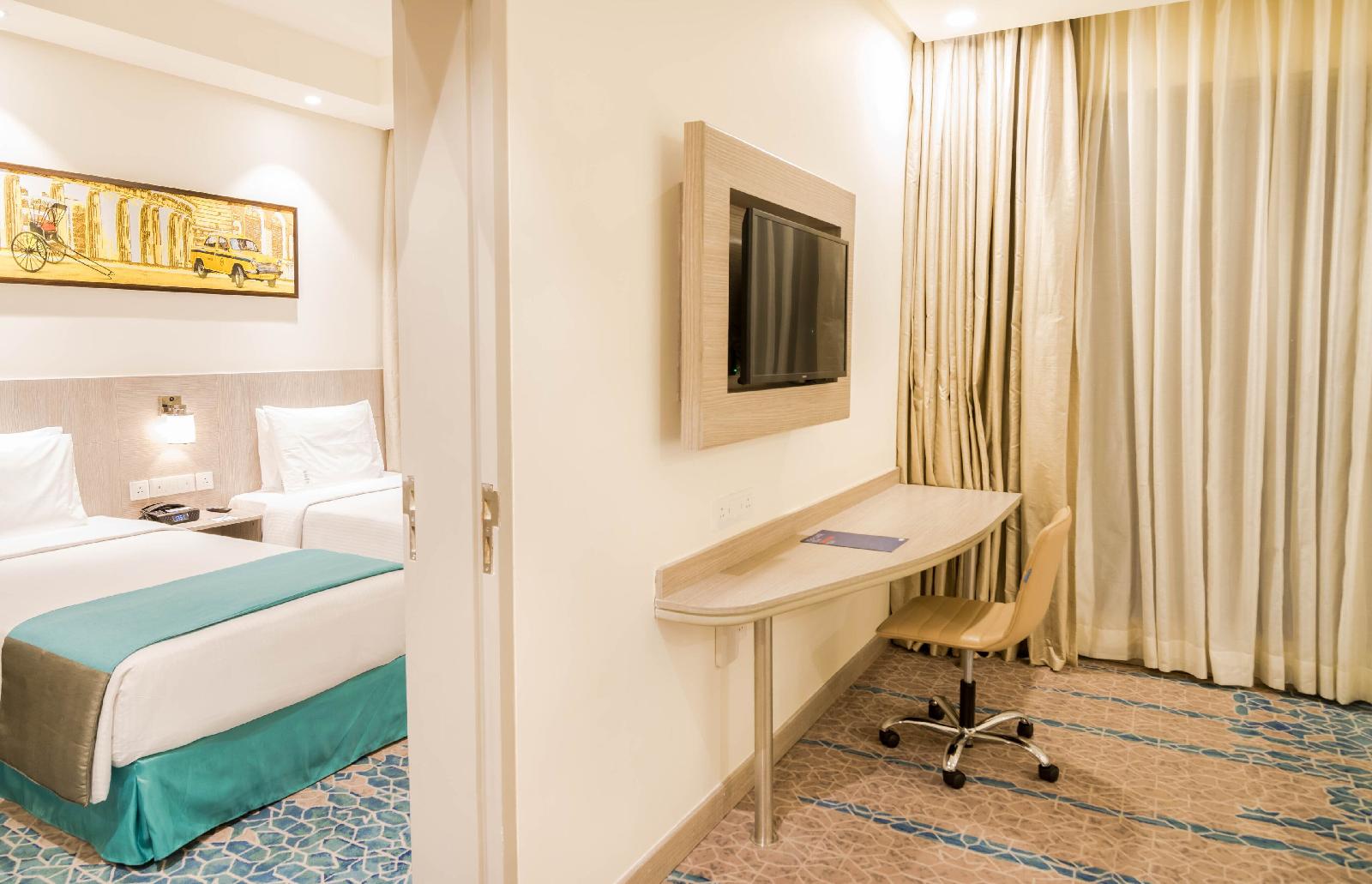 Holiday Inn Express Kolkata Airport