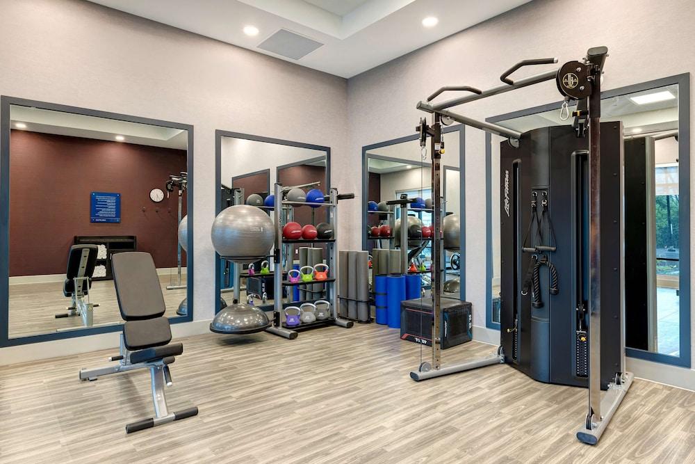 Hampton Inn & Suites Burlington, Ontario, Canada