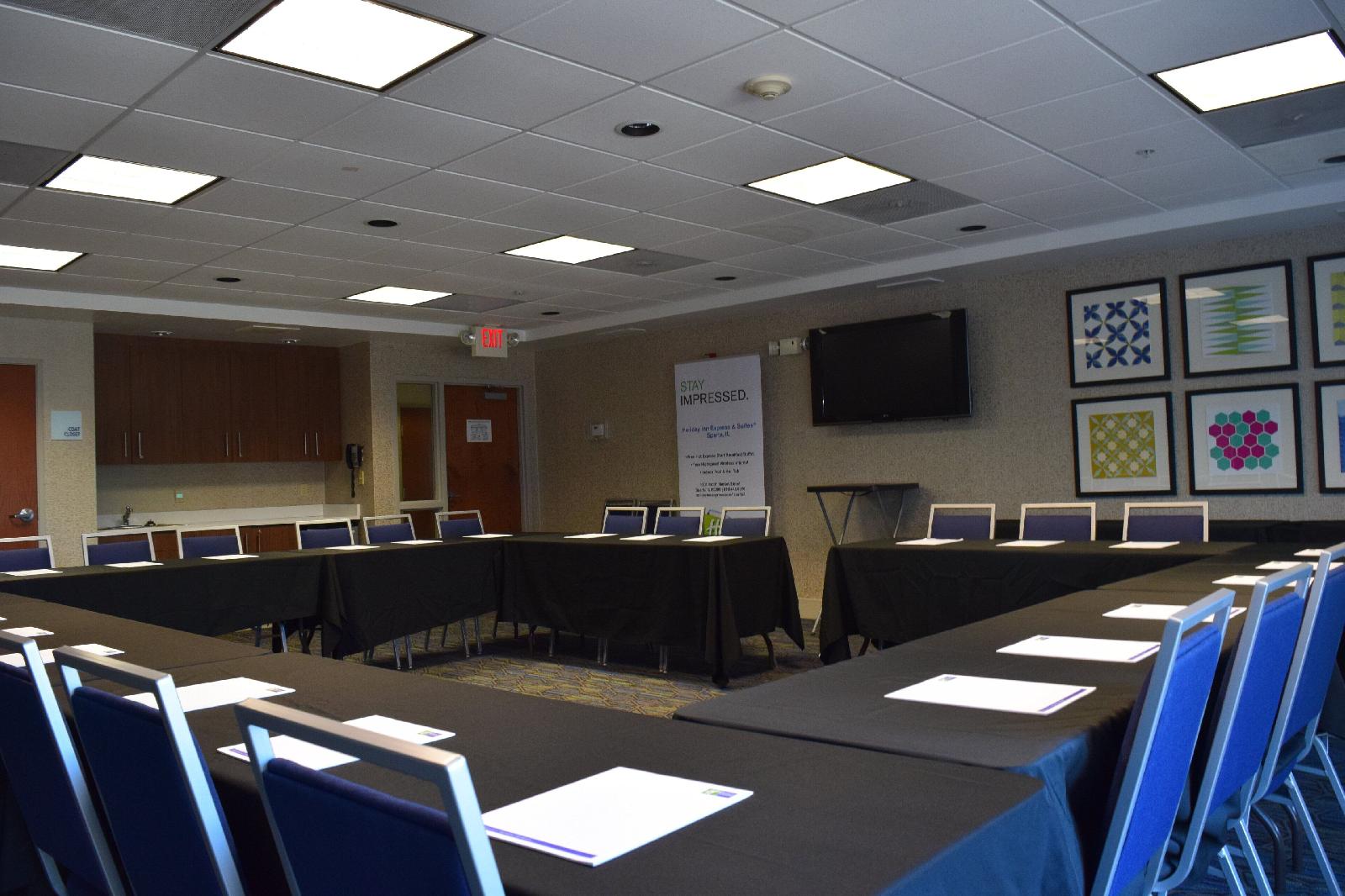 Holiday Inn Express & Sts Murphysboro - Carbondale