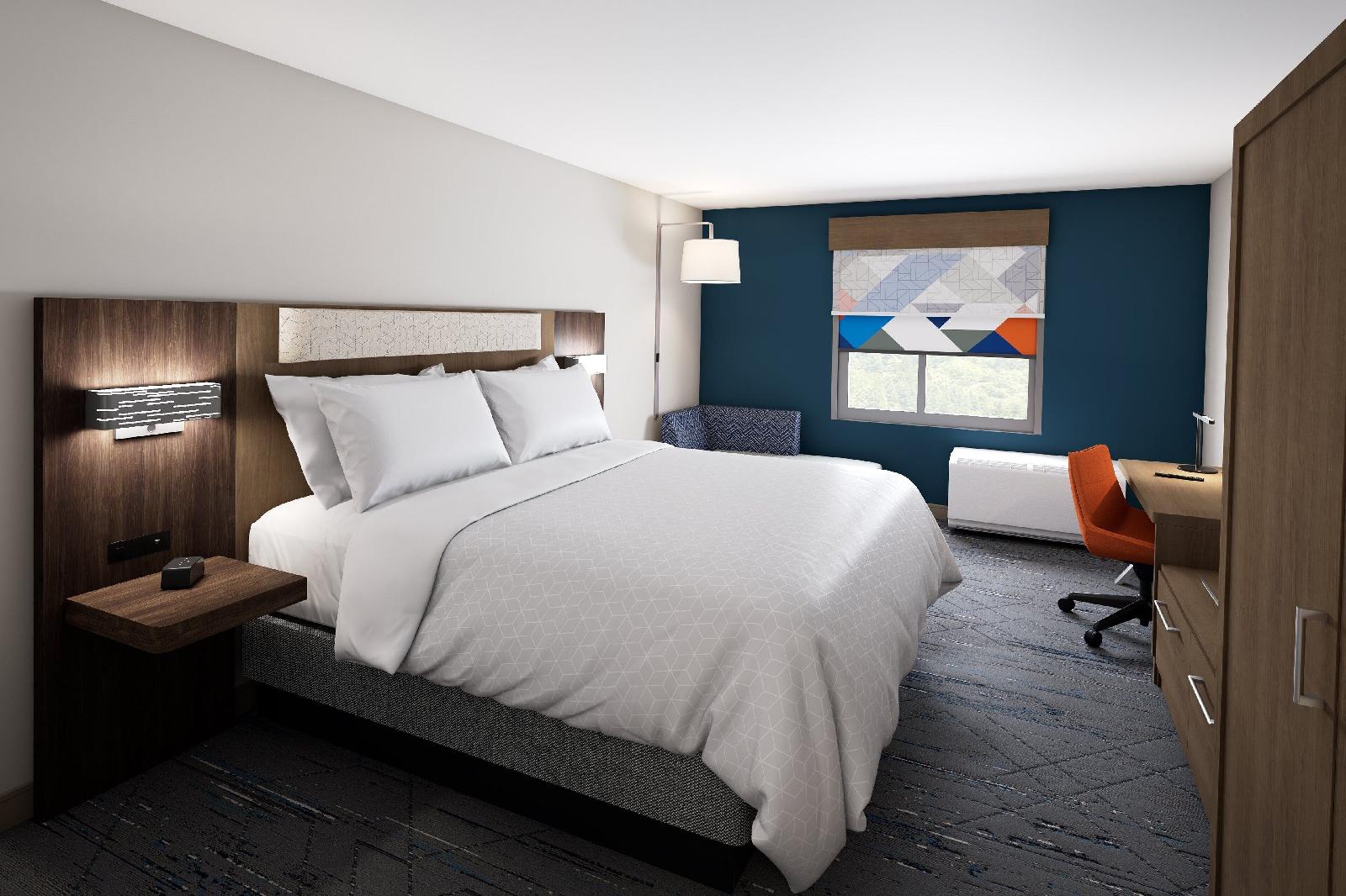 Holiday Inn Express & Suites Lumberton