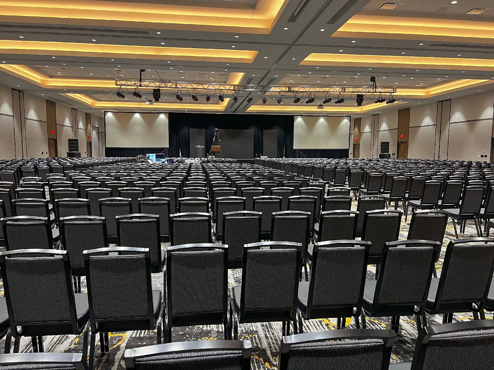 Crowne Plaza Kearney