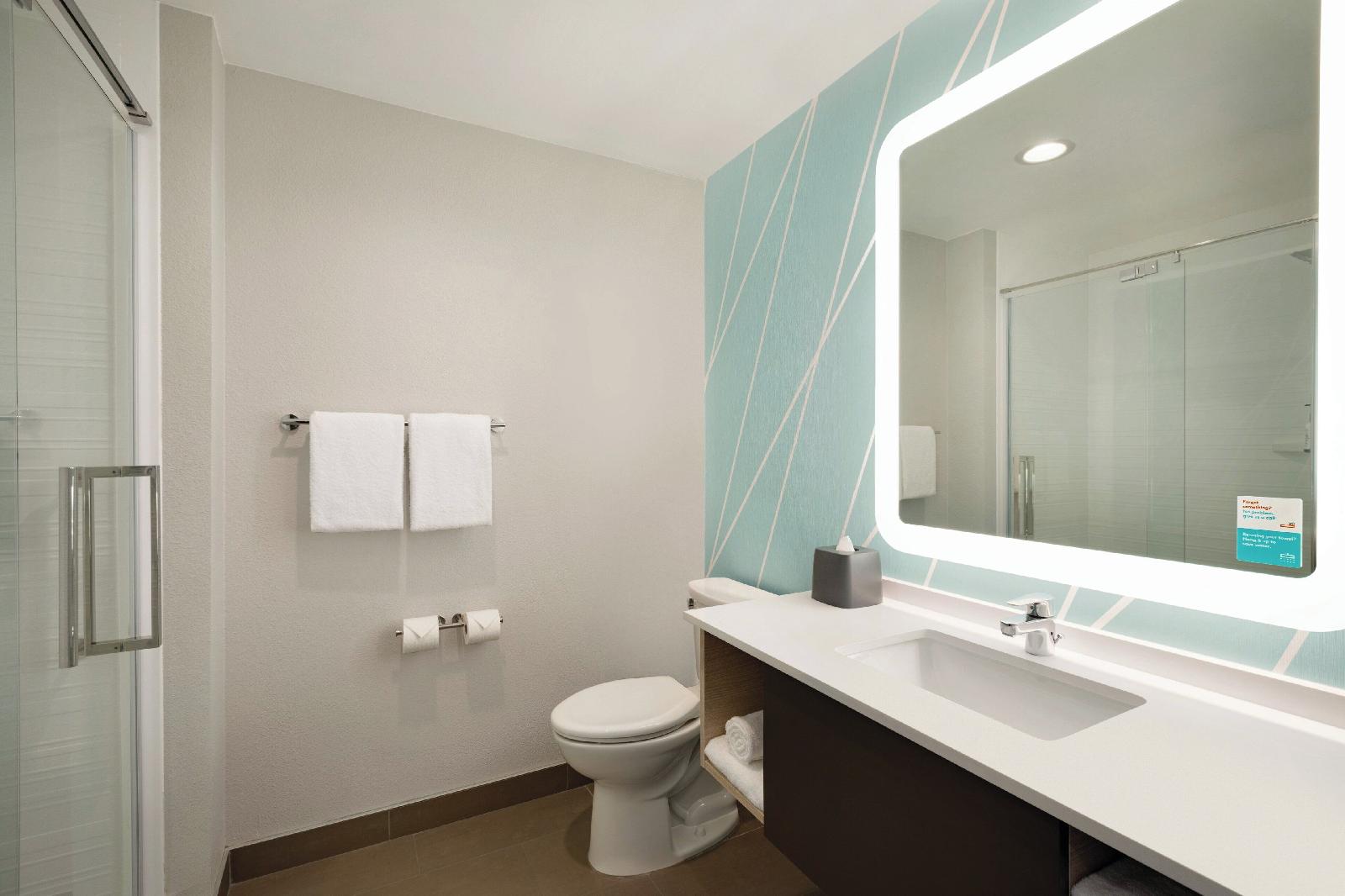 avid hotel Byron - Warner Robins