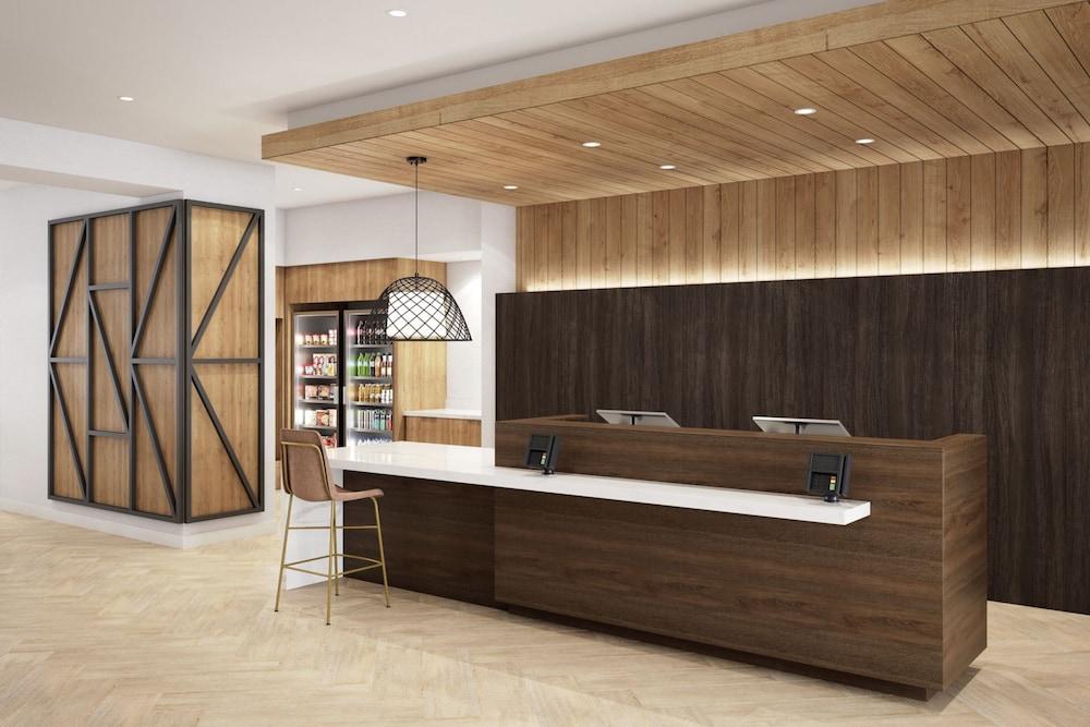 Staybridge Suites Racine Mount Pleasant