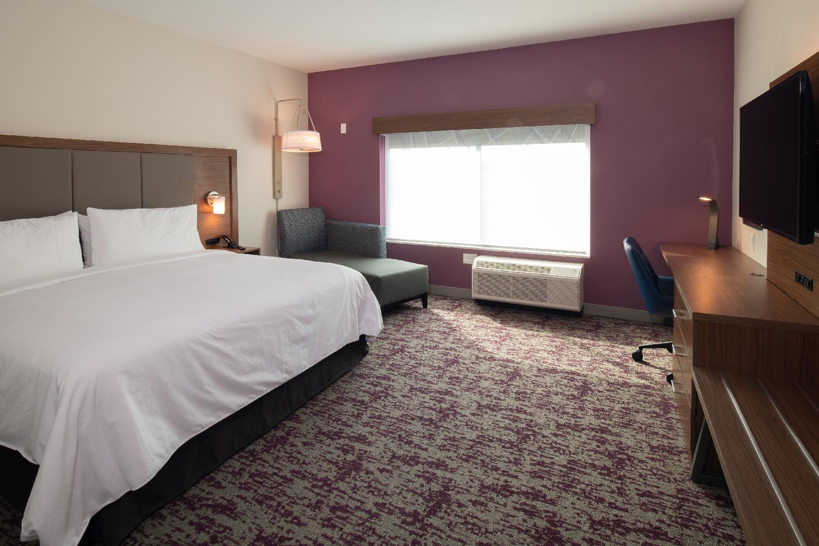 Holiday Inn Express and Suites Little Rock Downtown, an IHG Hotel