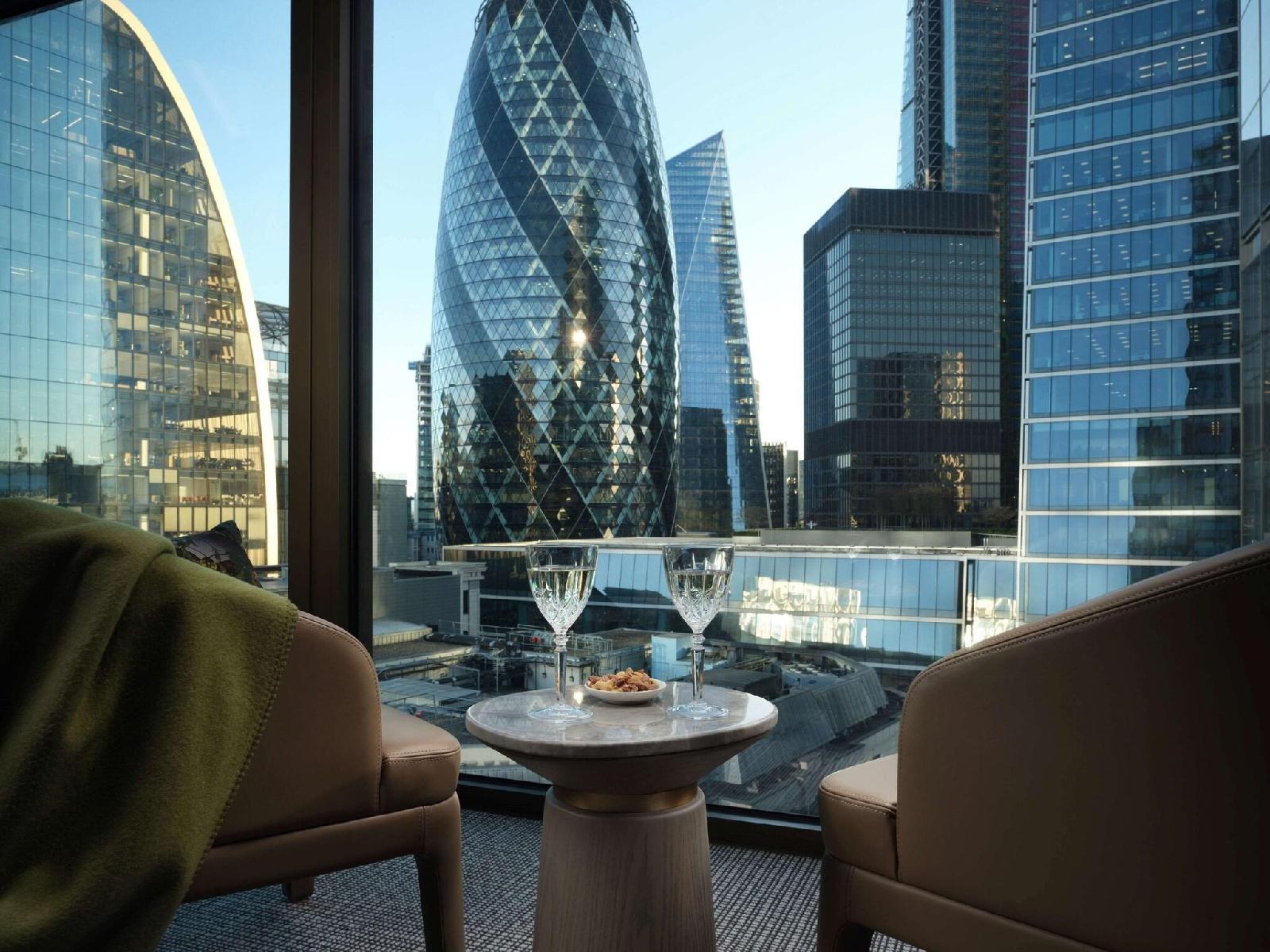 Pan Pacific London