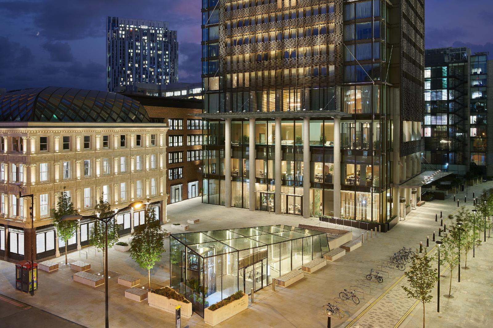 Pan Pacific London