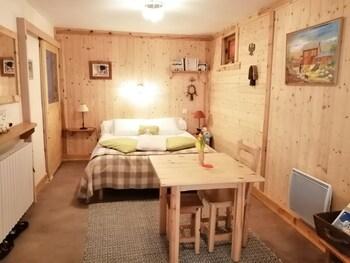 Chambre d'Hotes La Mourerous