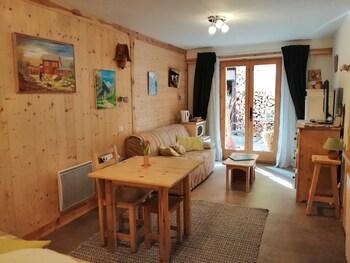 Chambre d'Hotes La Mourerous
