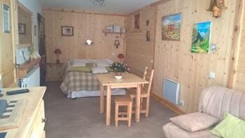 Chambre d'Hotes La Mourerous