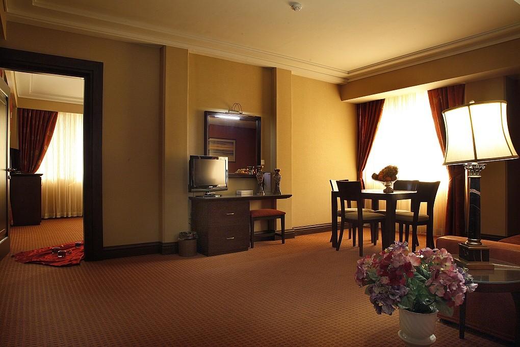 Javad Hotel