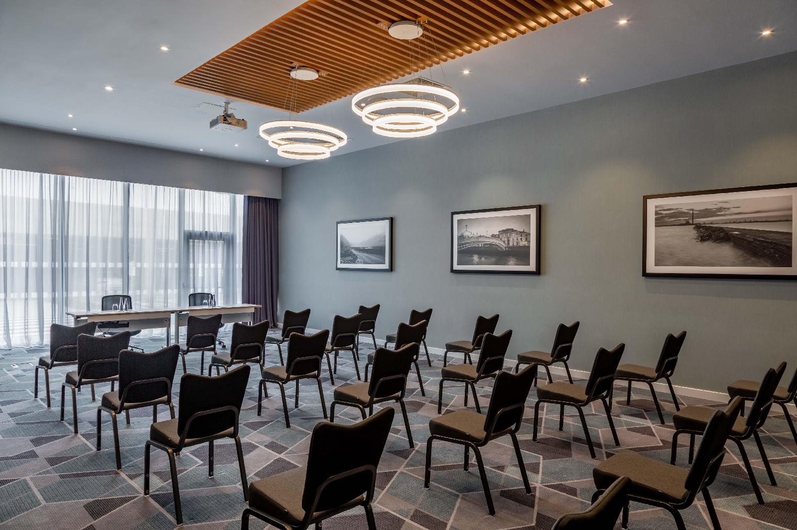 Holiday Inn Dublin Airport