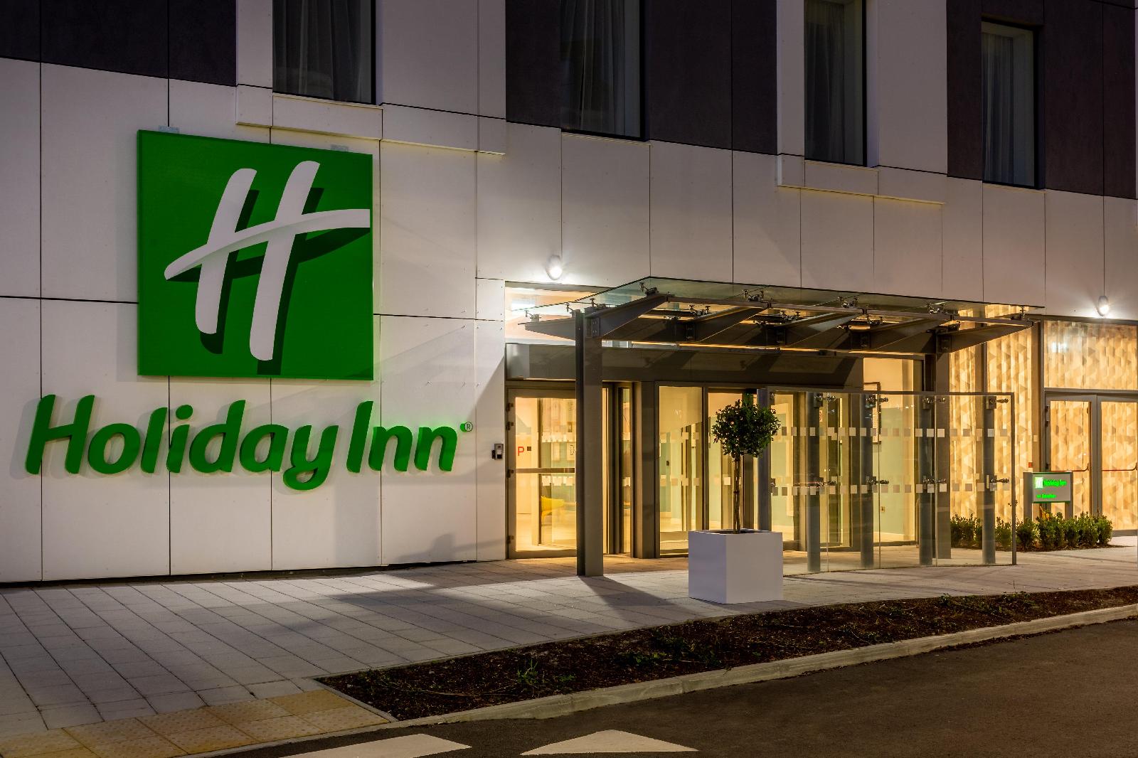 Holiday Inn Dublin Airport