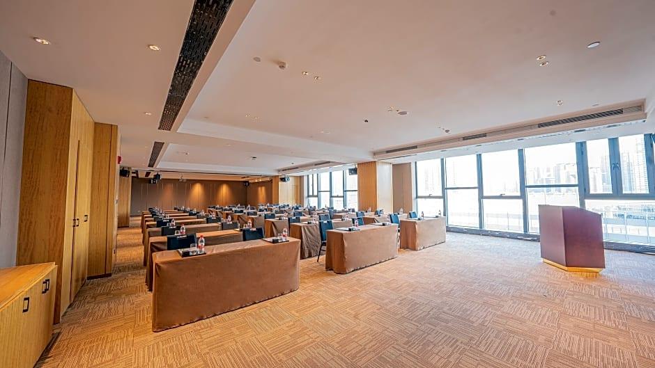 Holiday Inn High Tech Zone
