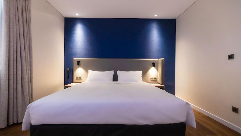 Holiday Inn Express Harbin Exhibition Center