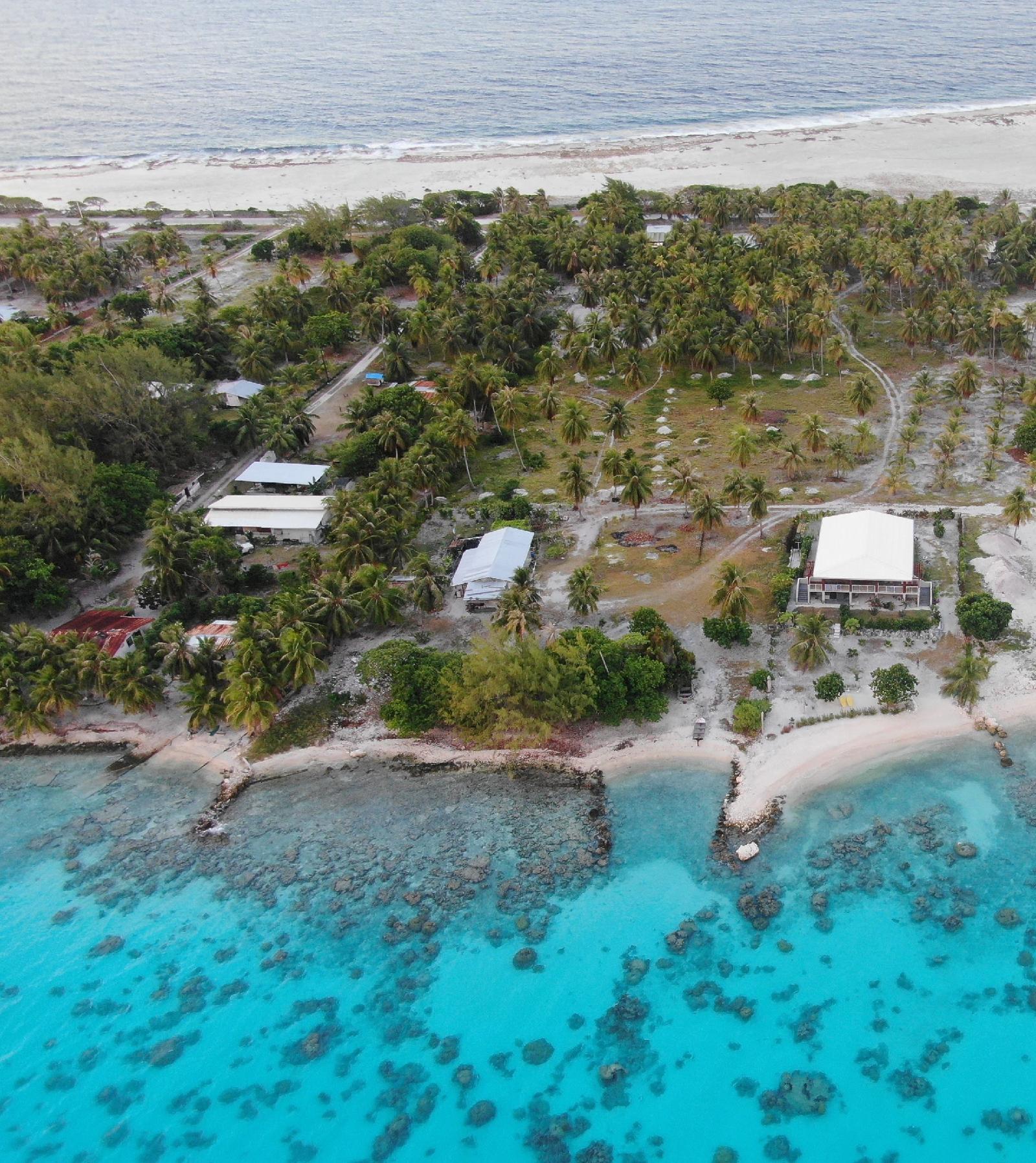 Rangiroa Tiputa Lodge B&B
