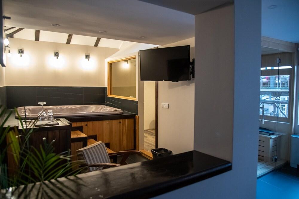 Bahus Inn