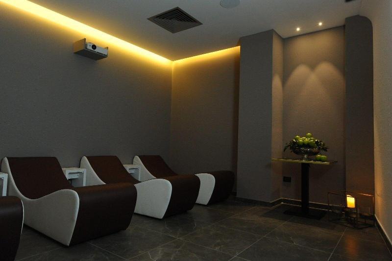 Up Museum Hotel