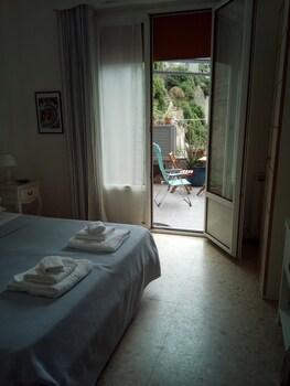 Dreaming Rooms