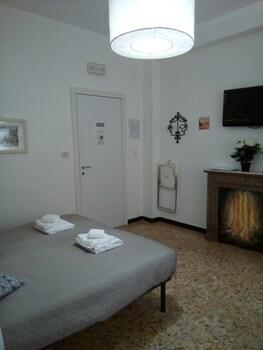 Dreaming Rooms