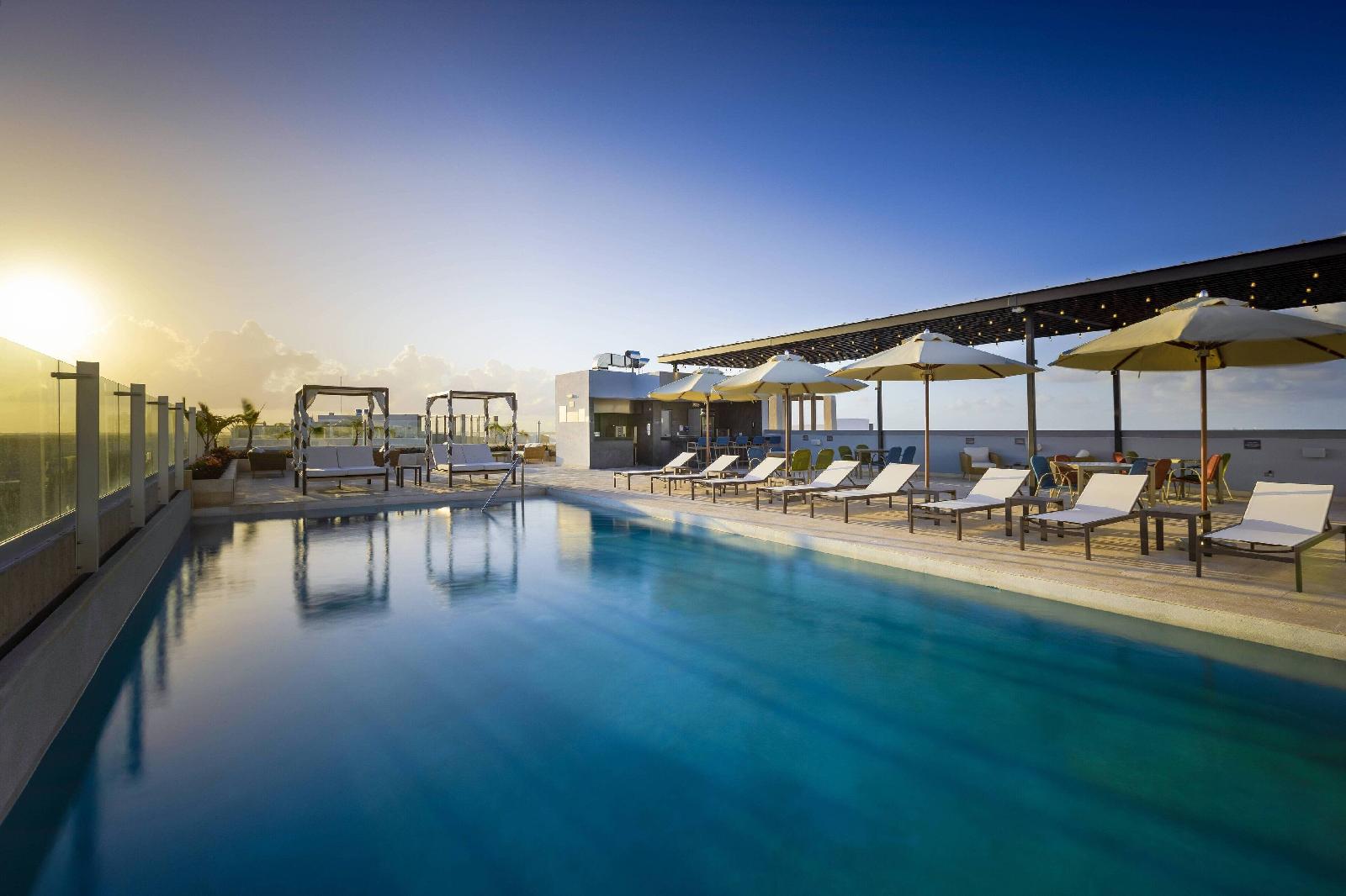 Residence Inn by Marriott Cancun Hotel Zone