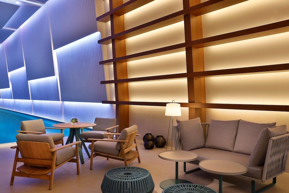 DoubleTree by Hilton Sharjah Waterfront Hotel & Residences