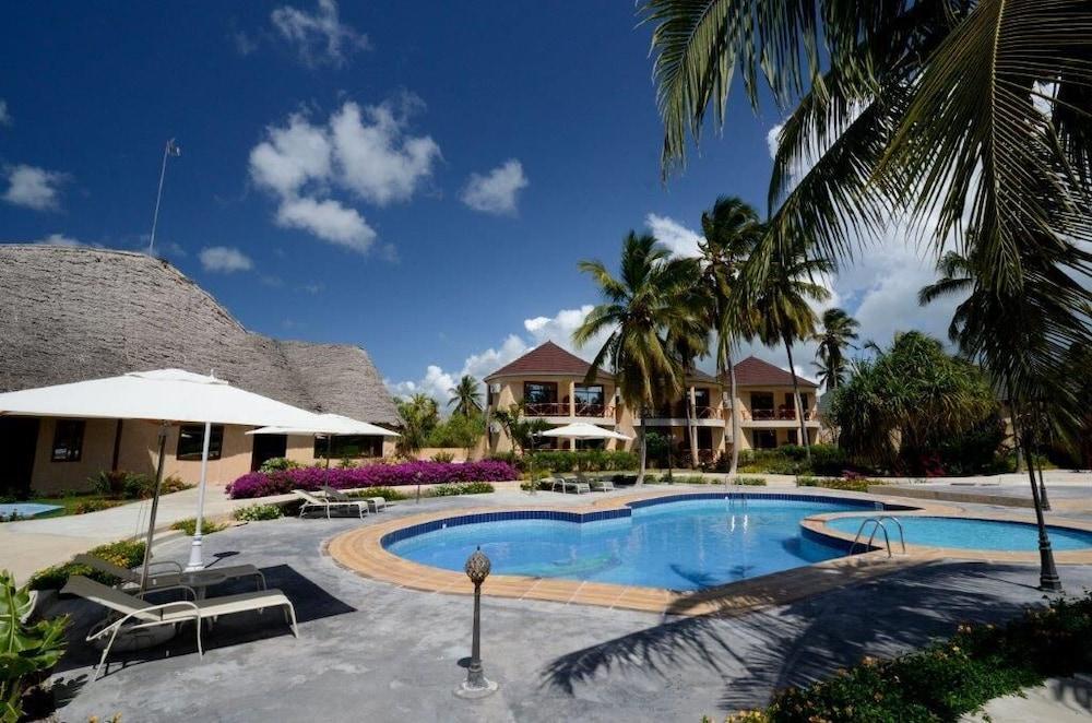 Sansi Kae Beach Resort