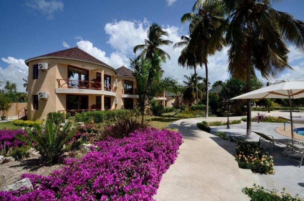 Sansi Kae Beach Resort