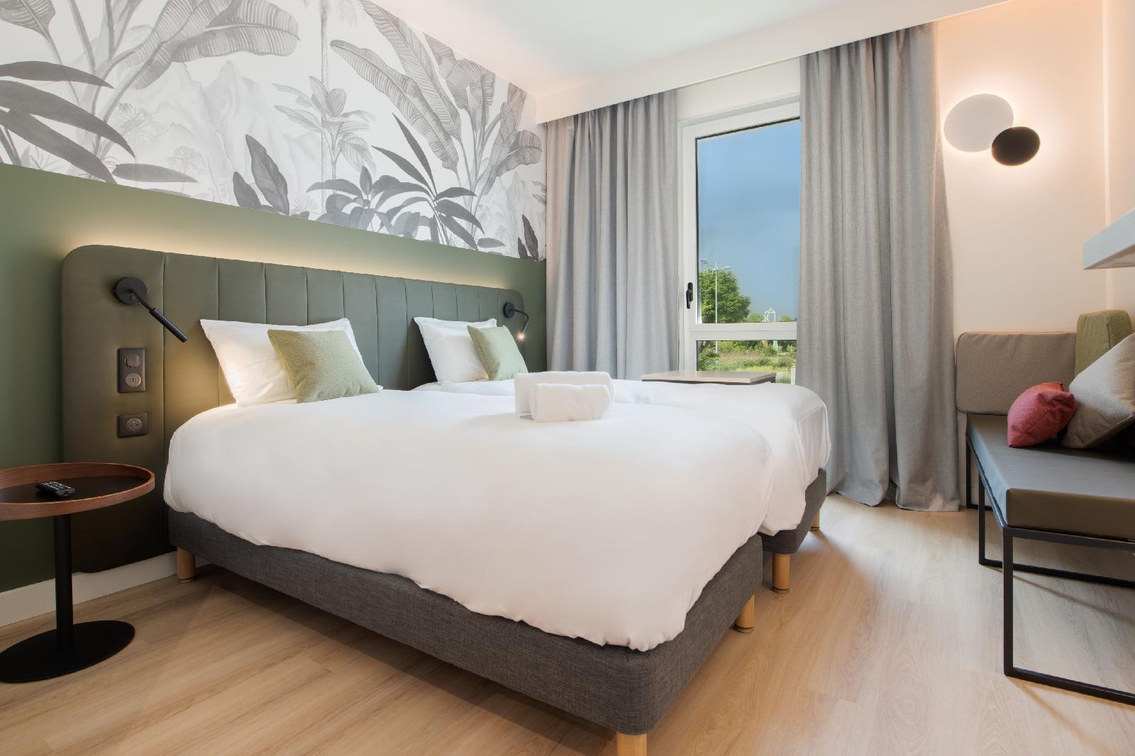 Hotel Campanile Smart Lyon Est - Eurexpo Bron Aviation