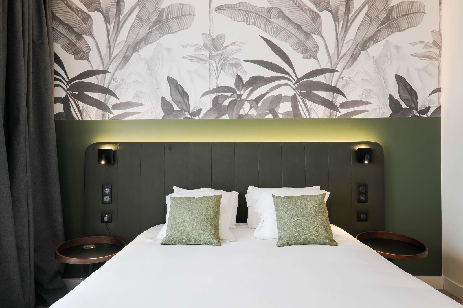 Hotel Campanile Smart Lyon Est - Eurexpo Bron Aviation
