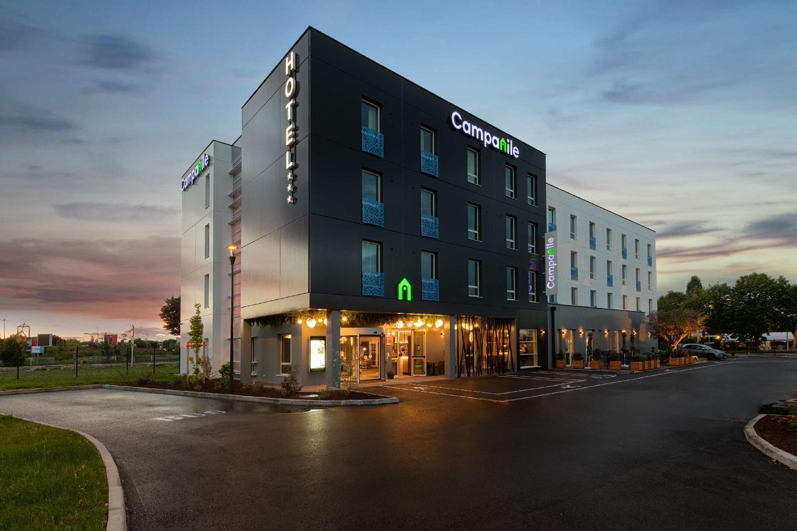 Hotel Campanile Smart Lyon Est - Eurexpo Bron Aviation