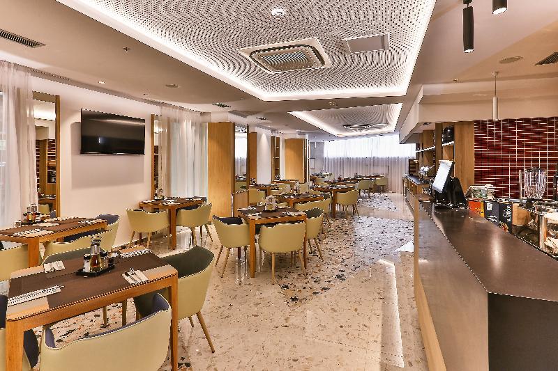 Carine Hotel Centar