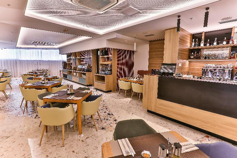 Carine Hotel Centar