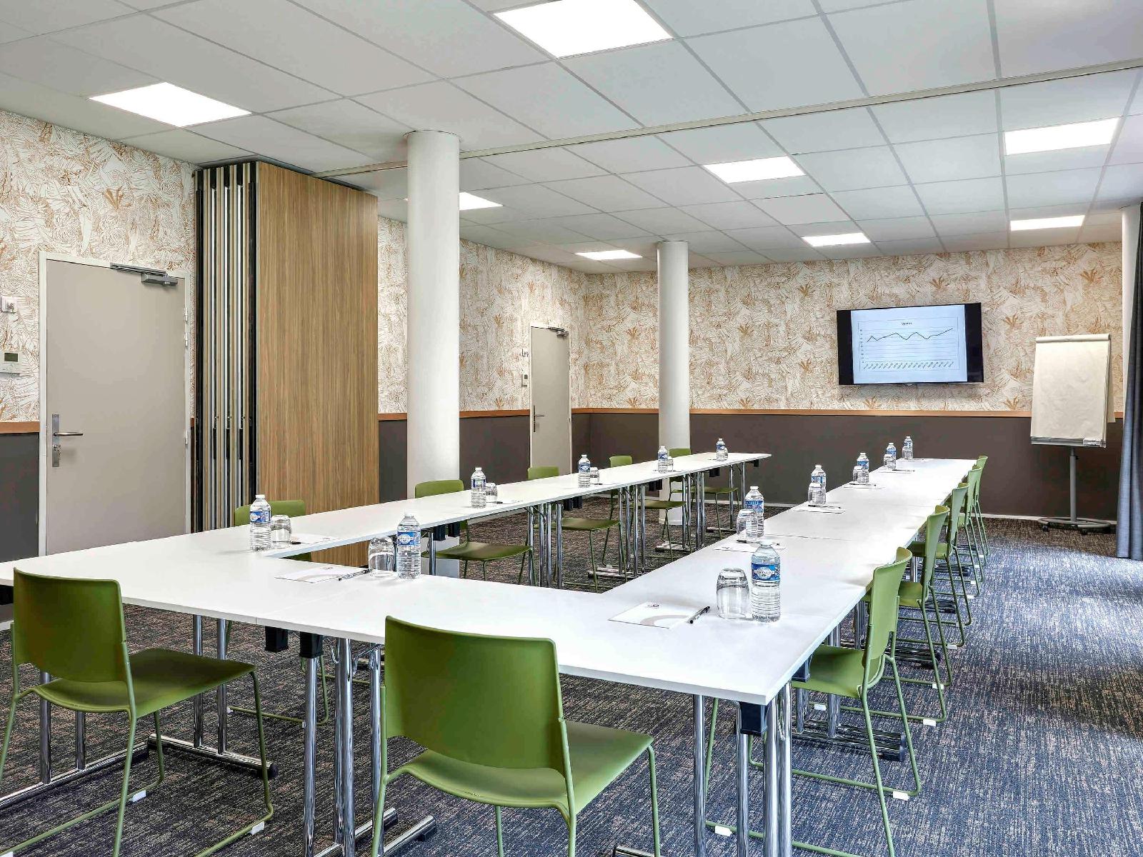 Adagio Et Spa Vannes