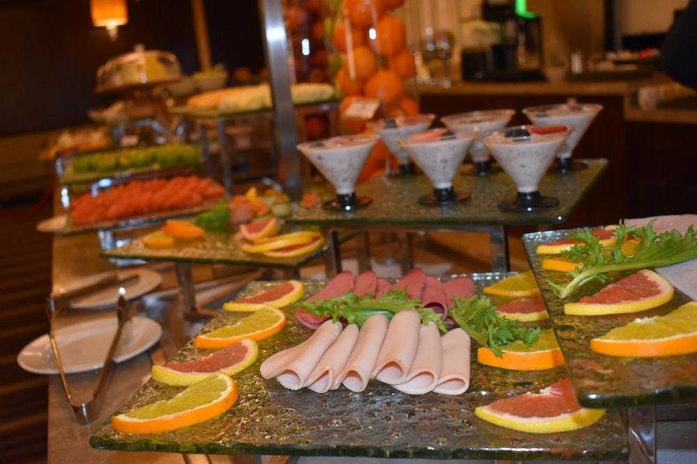 Grand Millennium Tabuk