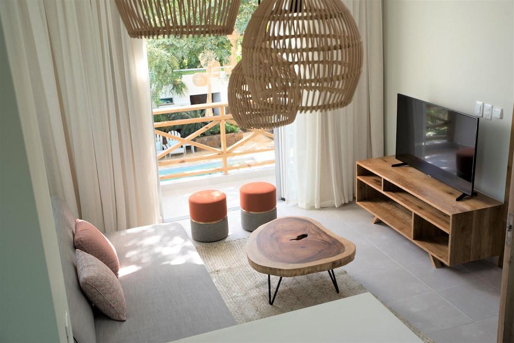 Saman Boutique Hotel & Residences