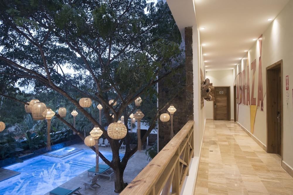 Saman Boutique Hotel & Residences